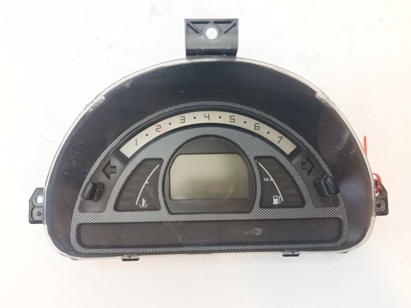 Recambio de cuadro instrumentos para citroën c2 vtr referencia OEM IAM 6105ET 216740604 216737022