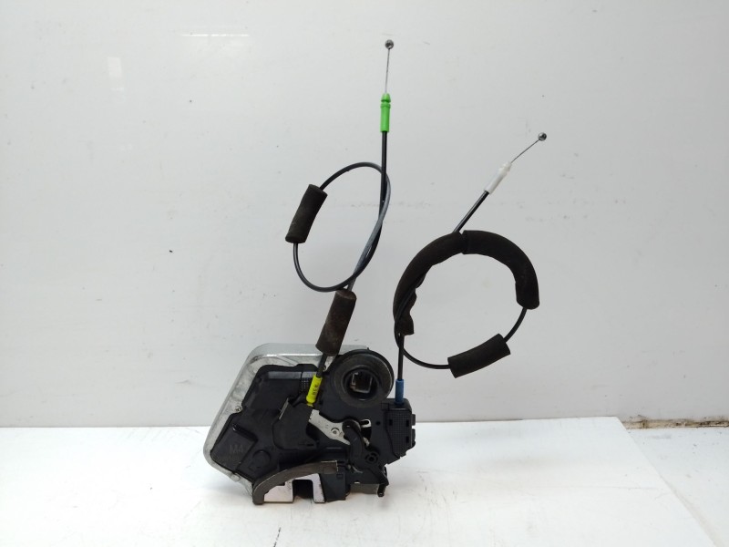 Recambio de cerradura puerta trasera izquierda para lexus rx (_l1_) 450h awd (gyl15, gyl15_) referencia OEM IAM 6906060110  