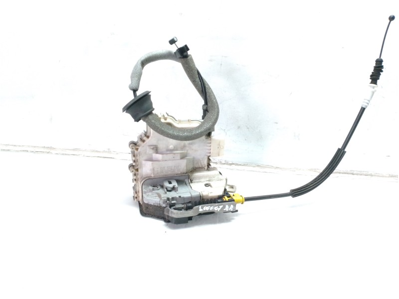 Recambio de cerradura puerta delantera derecha para audi a1 sportback (8xa) ambition referencia OEM IAM 8X1837016  