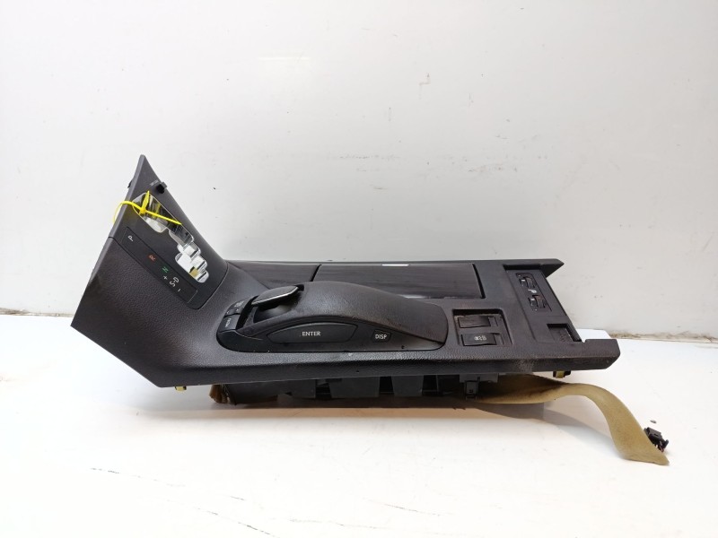Recambio de consola central para lexus rx (_l1_) 450h awd (gyl15, gyl15_) referencia OEM IAM 5882148110C0  