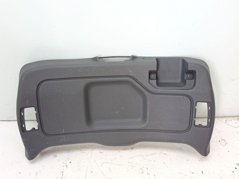 Recambio de molduras traseras para land rover discovery sport (l550) 2.0 d 4x4 referencia OEM IAM LR075424  