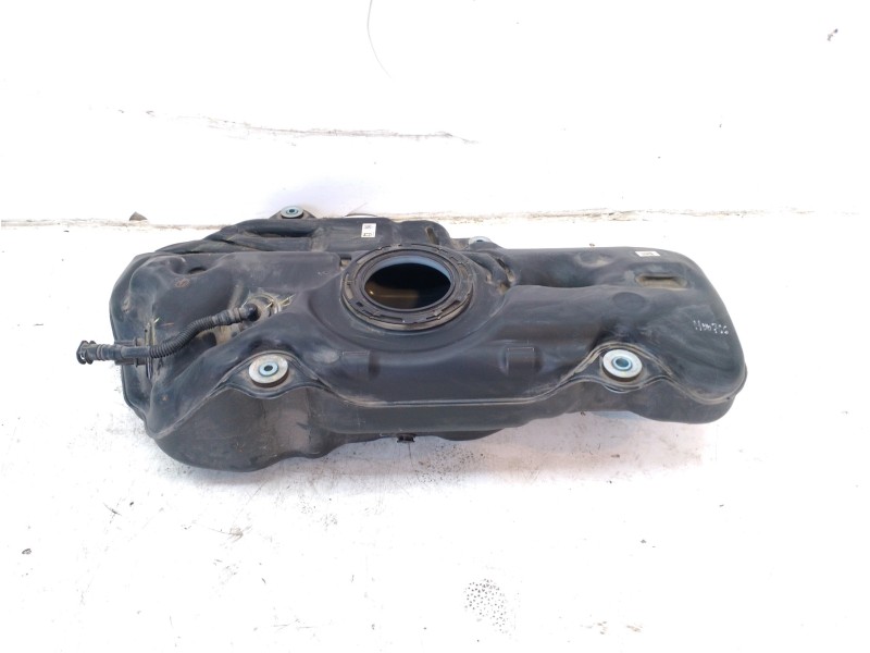 Recambio de deposito combustible para lexus ux (za10) referencia OEM IAM 7700176210  