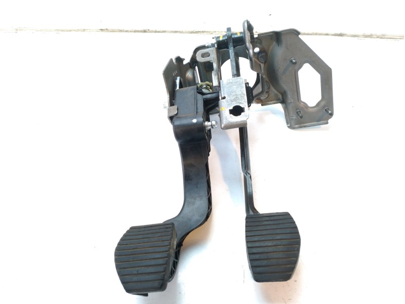 Recambio de pedal freno para peugeot 2008 (--.2013) active referencia OEM IAM 9807334080  