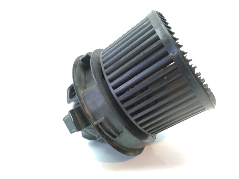 Recambio de motor calefaccion para peugeot 207 xad referencia OEM IAM NN102993X  