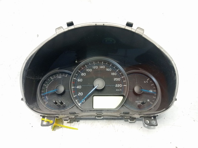 Recambio de cuadro instrumentos para toyota yaris 1.5 16v cat referencia OEM IAM 838000DT70  