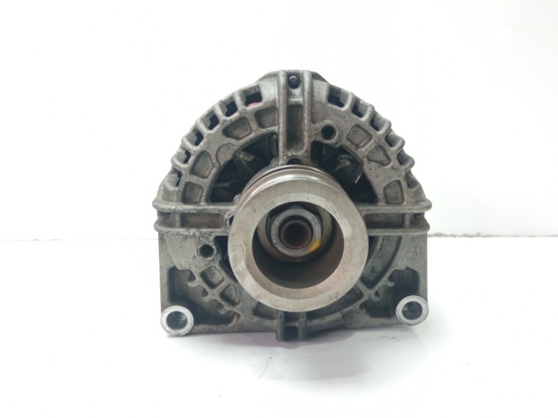 Recambio de alternador para opel astra h berlina 1.6 16v referencia OEM IAM 0124425005 24447429 