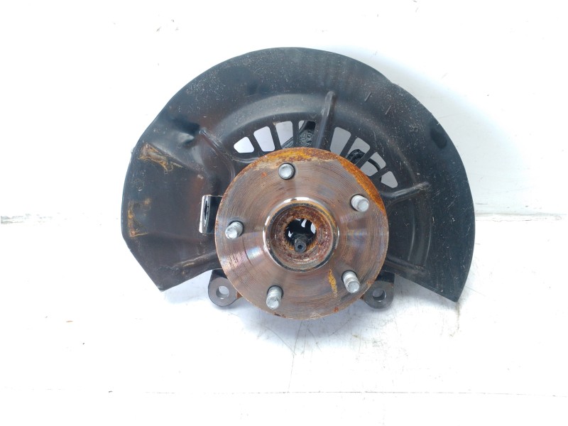 Recambio de mangueta delantera derecha para toyota rav 4 advance hybrid referencia OEM IAM 4321178010  