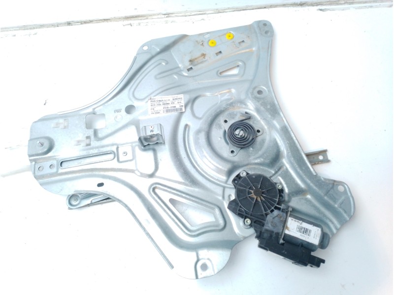 Recambio de elevalunas delantero izquierdo para hyundai ix35 1.7 crdi cat referencia OEM IAM 824012Y000  
