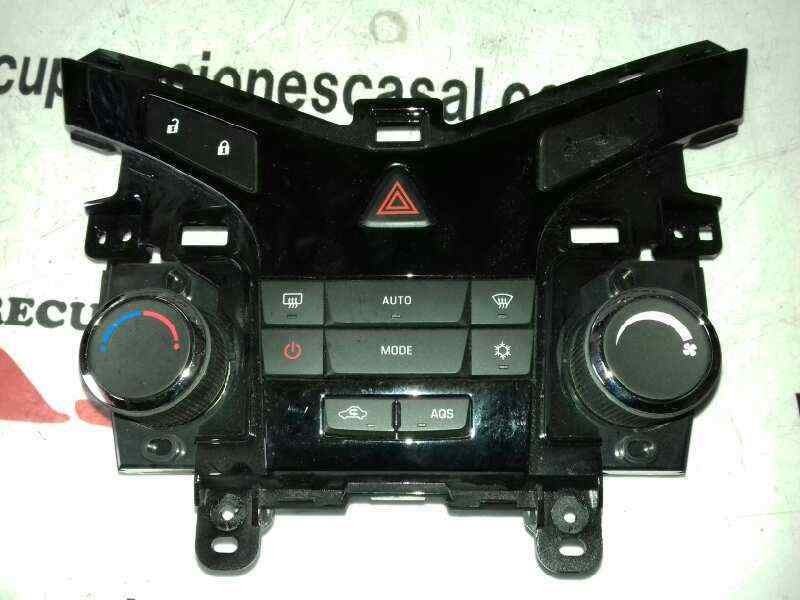 Recambio de mando climatizador para chevrolet cruze 2.0 diesel cat referencia OEM IAM 383940892440441  