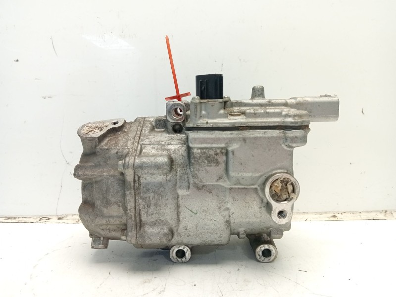 Recambio de compresor aire acondicionado para toyota yaris 1.5 16v cat referencia OEM IAM 8837052011  0422001041