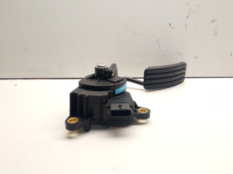 Recambio de pedal acelerador para renault clio iii confort expression referencia OEM IAM 8200297342  