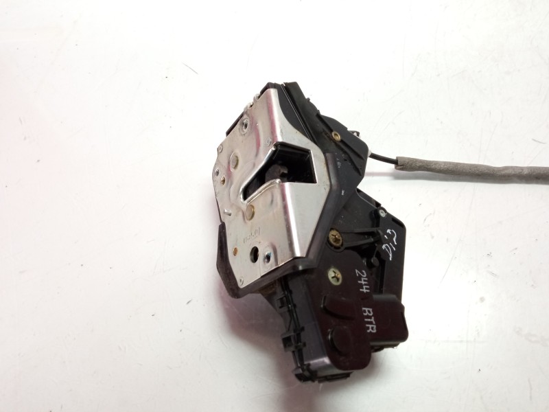 Recambio de cerradura puerta delantera derecha para bmw serie 3 berlina (e46) 320i referencia OEM IAM 51217011244  