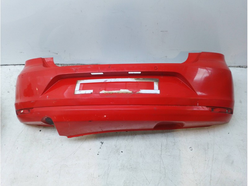 Recambio de paragolpes trasero para chrysler voyager (es) 3.3 cat referencia OEM IAM 606807421A 1BG79TZZAB 