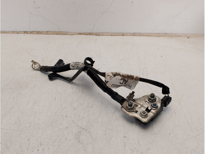 Recambio de cable para land rover discovery sport (l550) 2.0 d 4x4 referencia OEM IAM LR113219  