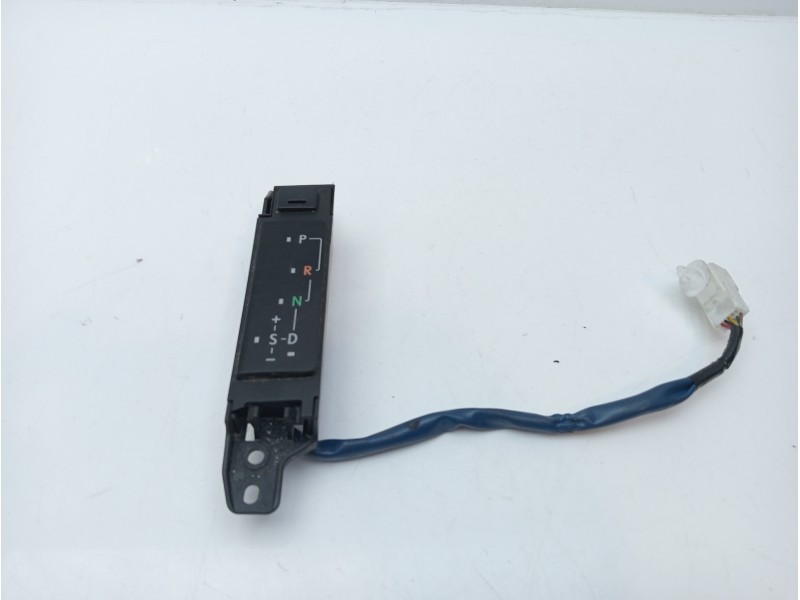 Recambio de modulo electronico para lexus is 2.5 16v cat (híbrido) referencia OEM IAM 35597853110  