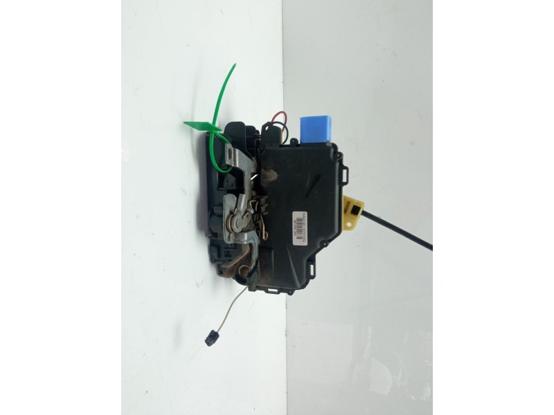 Recambio de cerradura puerta delantera izquierda para seat ibiza iii (6l1) 1.4 16v referencia OEM IAM 3B1837015AQ  
