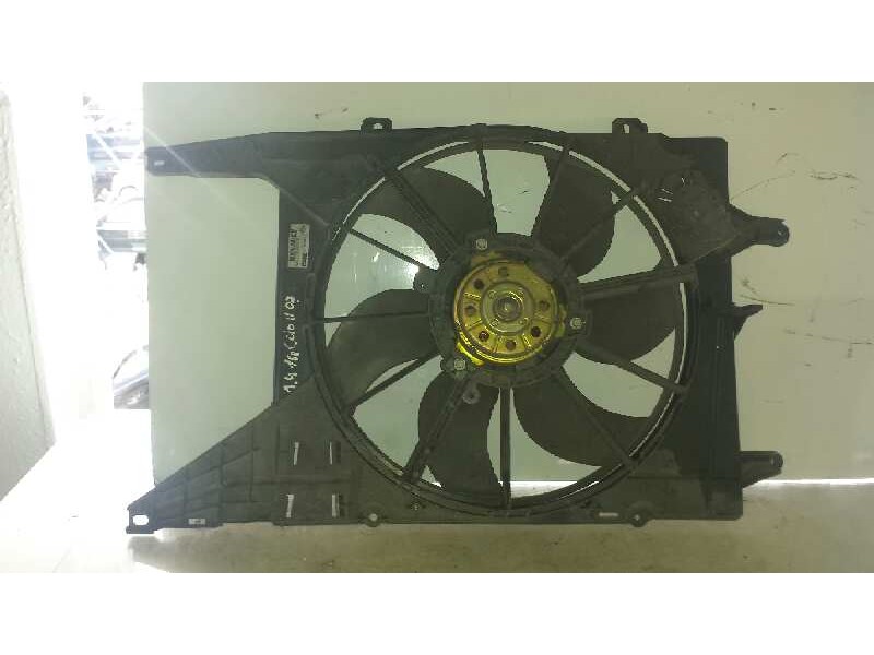 Recambio de electroventilador para renault clio ii fase ii (b/cb0) authentique referencia OEM IAM 8200065257B 9020906 