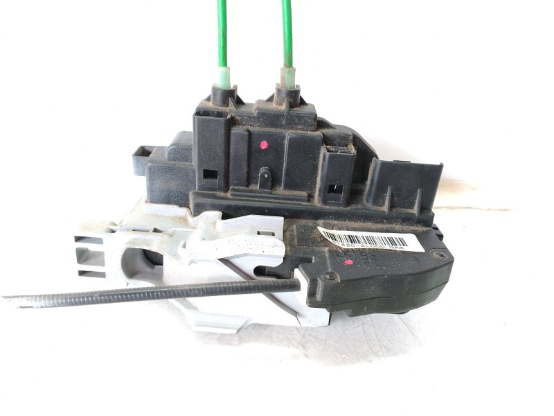 Recambio de cerradura puerta trasera derecha para hyundai i30 classic referencia OEM IAM 814202L000  