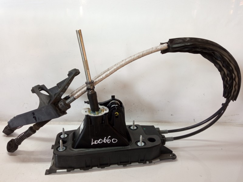 Recambio de palanca cambio para seat leon sc (5f5) i-tech ecomotive referencia OEM IAM 5Q0711049AP 5Q0711061 