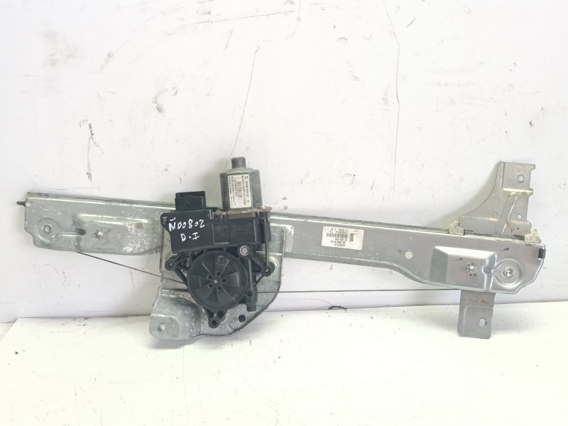 Recambio de elevalunas delantero izquierdo para peugeot 208 1.2 16v vti referencia OEM IAM 9806088180  