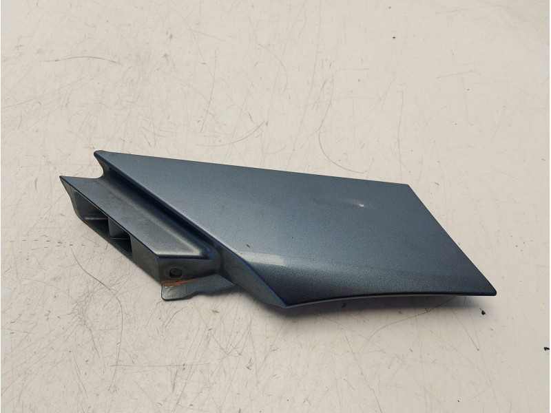 Recambio de moldura para land rover discovery sport (l550) 2.0 d 4x4 referencia OEM IAM LR061088  