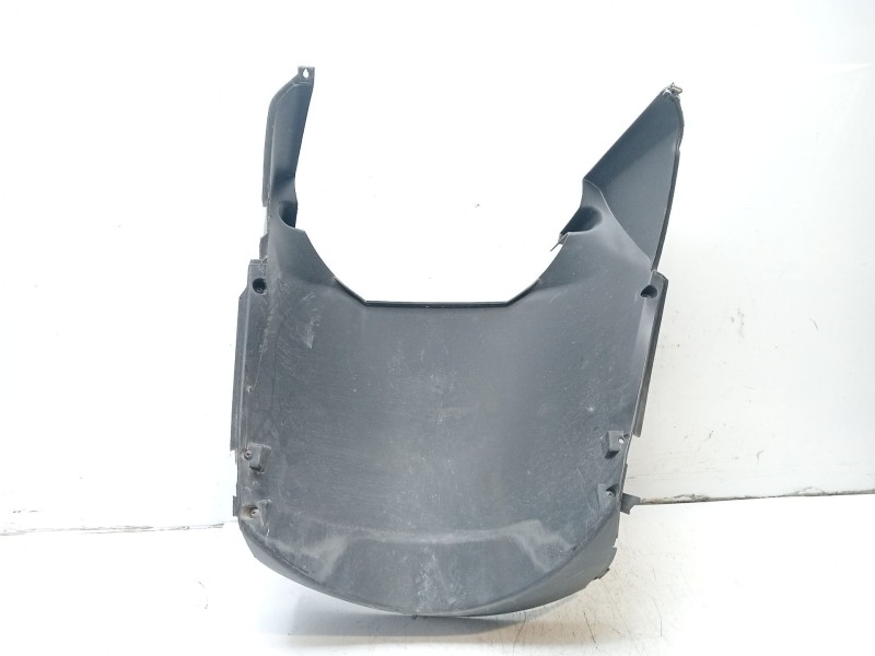 Recambio de moldura para sym jet 14 200 referencia OEM IAM 64300X8A0000  