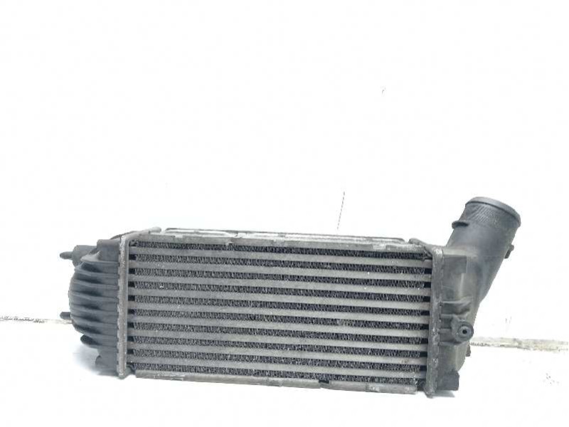 Recambio de intercooler para peugeot 307 berlina (s2) xs referencia OEM IAM 384H5  