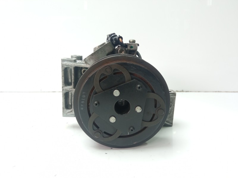 Recambio de compresor aire acondicionado para nissan micra (k13) referencia OEM IAM 926003VA1D D16D26132061 