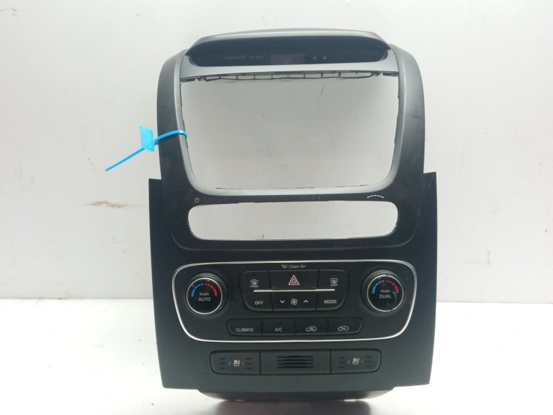 Recambio de mando climatizador para kia sorento referencia OEM IAM 972502P525 HKT1912 