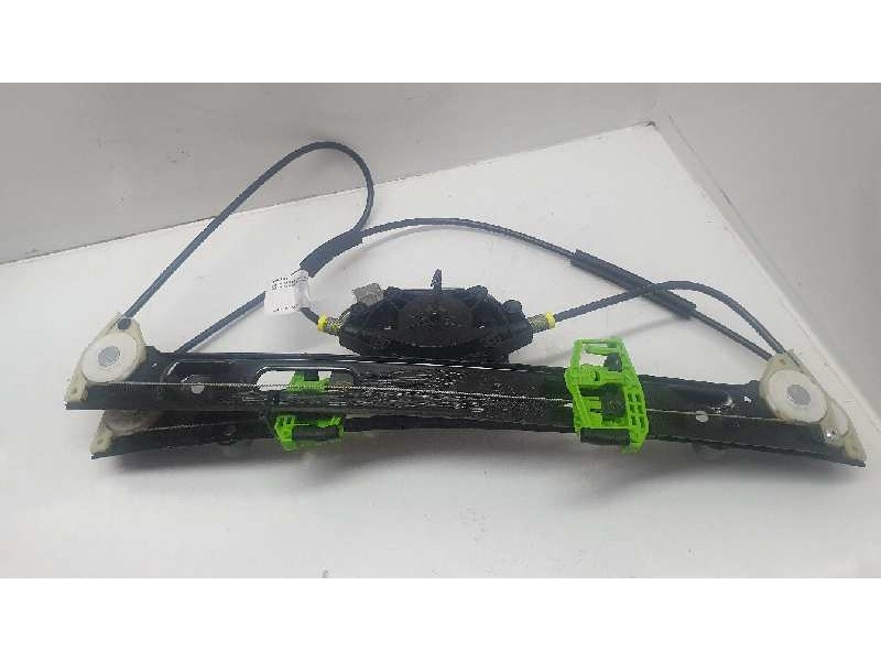 Recambio de elevalunas delantero izquierdo para bmw serie 3 coupe (e46) 325 ci referencia OEM IAM 106062217  