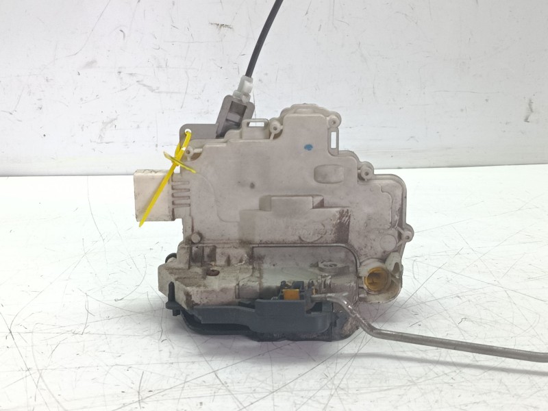 Recambio de cerradura puerta delantera izquierda para audi a4 b7 (8ec) 2.0 tdi 16v referencia OEM IAM 8E1837015AA  