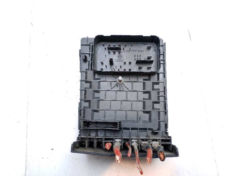 Recambio de caja reles / fusibles para seat altea (5p1) arena referencia OEM IAM 1K0937125A  