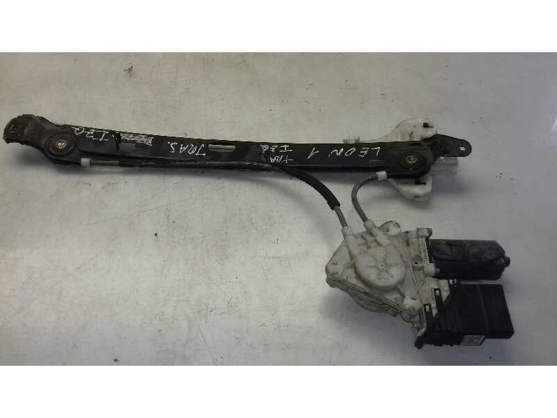 Recambio de elevalunas trasero izquierdo para seat leon (1m1) sport referencia OEM IAM 0536006002  