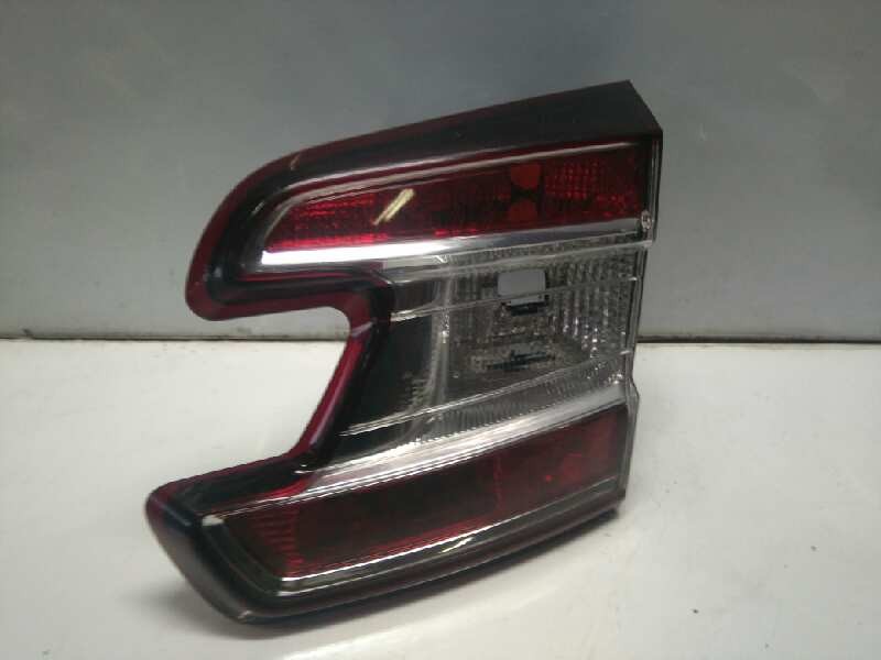 Recambio de piloto trasero central para renault megane iii sport tourer expression referencia OEM IAM 89319429 044088 