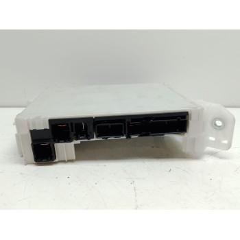 CAJA RELES / FUSIBLES 8273070021 