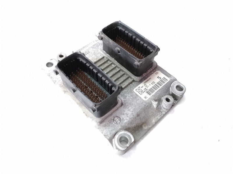 Recambio de centralita motor uce para fiat punto berlina (188) 1.2 16v elx referencia OEM IAM ME73H4F001 055180311 