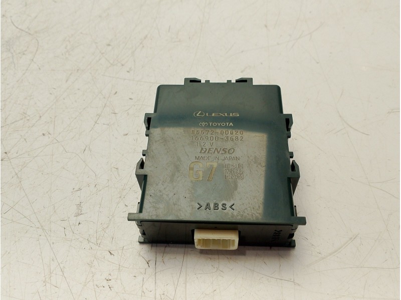 Recambio de modulo electronico para toyota yaris (_p21_, _pa1_, _ph1_) 1.5 hybrid (mxph10) referencia OEM IAM 865720D020  