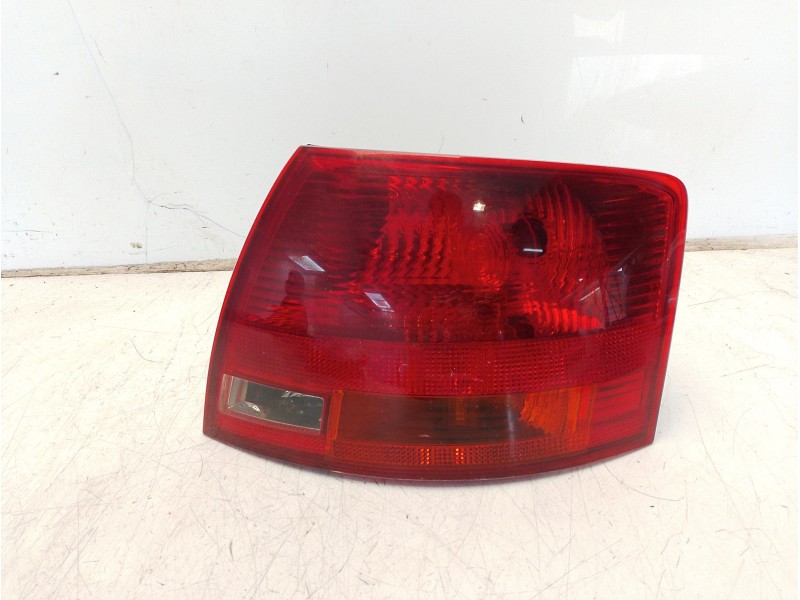 Recambio de piloto trasero derecho para audi a4 b7 (8ec) 2.0 tdi 16v referencia OEM IAM 8E9945096E  