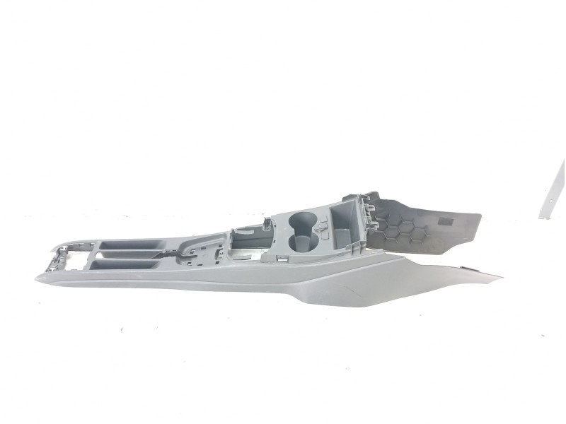 Recambio de apoyabrazos central para volkswagen polo (6r1) advance referencia OEM IAM 6R0863243F82V  