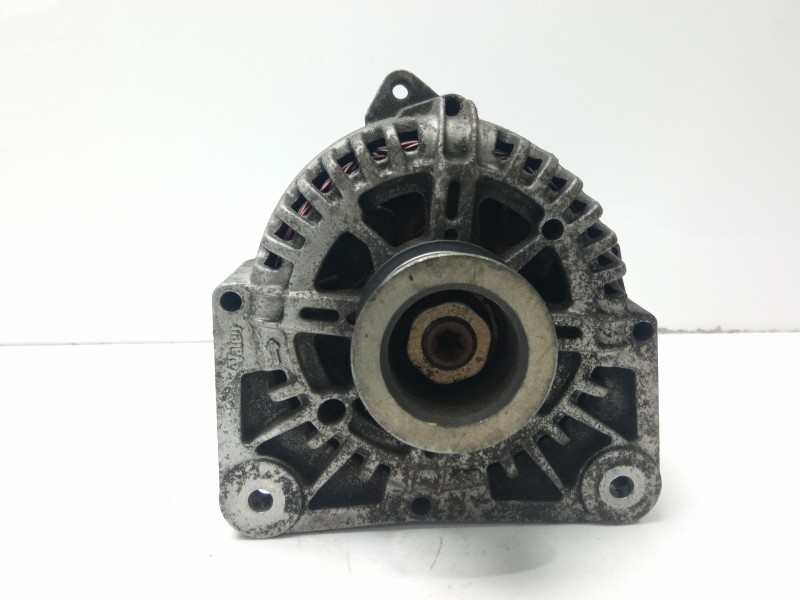 Recambio de alternador para renault megane ii berlina 3p confort dynamique referencia OEM IAM 8200290215 TG11C022 