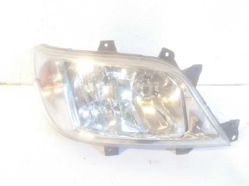Recambio de faro derecho para mercedes-benz sprinter 02.00  caja cerrada 2.2 cdi cat referencia OEM IAM 1EH24604706  