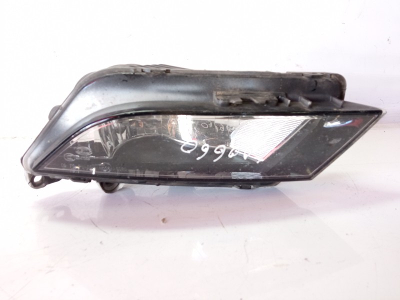 Recambio de faro antiniebla derecho para seat leon sc (5f5) i-tech ecomotive referencia OEM IAM 6J9941702A 18315702 