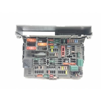 CAJA RELES / FUSIBLES 911944603 59205221030101 