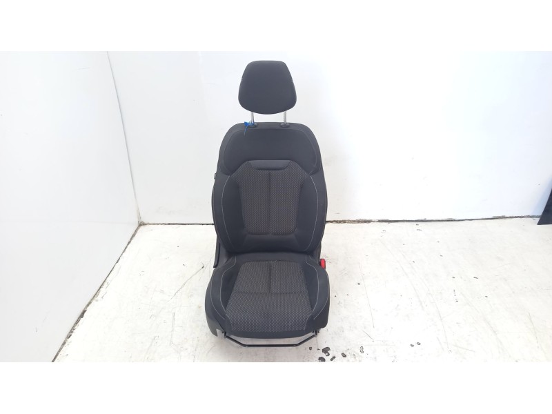 Recambio de asiento delantero derecho para renault kadjar (ha_, hl_) 1.6 tce 165 referencia OEM IAM 876206077R  