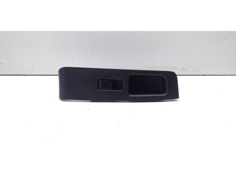 Recambio de mando elevalunas trasero derecho para nissan x-trail (t31) le referencia OEM IAM 25411jg000  