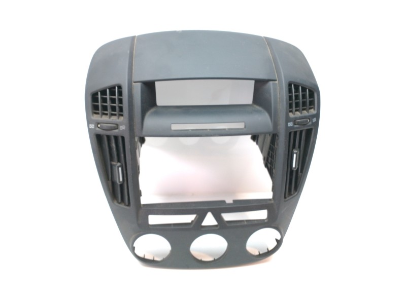 Recambio de moldura para kia cee´d 1.6 crdi cat referencia OEM IAM 847401H010  