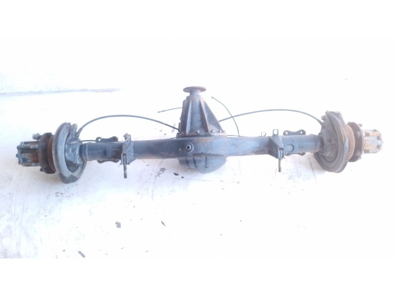 Recambio de puente trasero para nissan cabstar e cabina doble cabina doble referencia OEM IAM 3931169840  