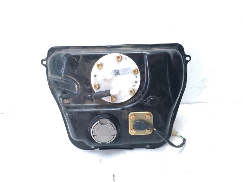 Recambio de deposito combustible para sym symphony 125 referencia OEM IAM 17500X3A000  