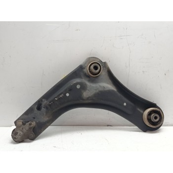BRAZO SUSPENSION INFERIOR DELANTERO DERECHO 545000011R 