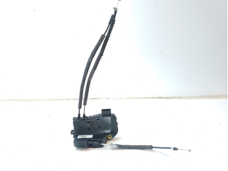 Recambio de cerradura puerta trasera izquierda para hyundai ix35 1.7 crdi cat referencia OEM IAM 814102Y010  